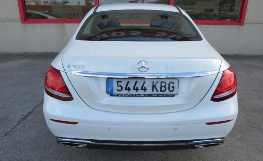 MERCEDES-BENZ E 300 9G-TRONIC