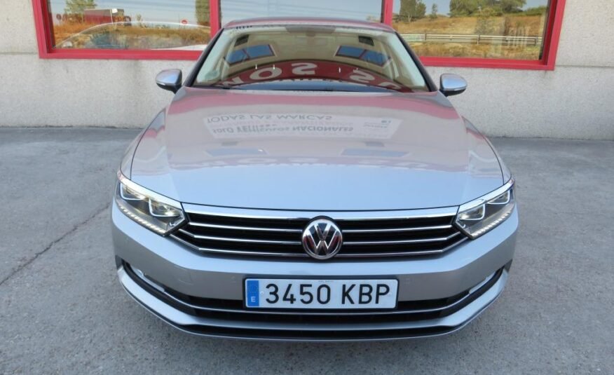 VOLKSWAGEN Passat 2.0 TDI EDITION