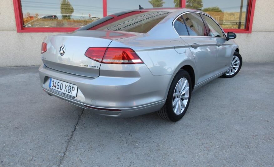 VOLKSWAGEN Passat 2.0 TDI EDITION