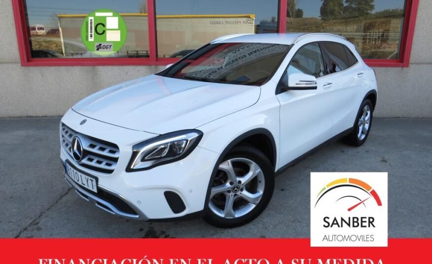 MERCEDES-BENZ CLASE GLA 200 7G-DCT