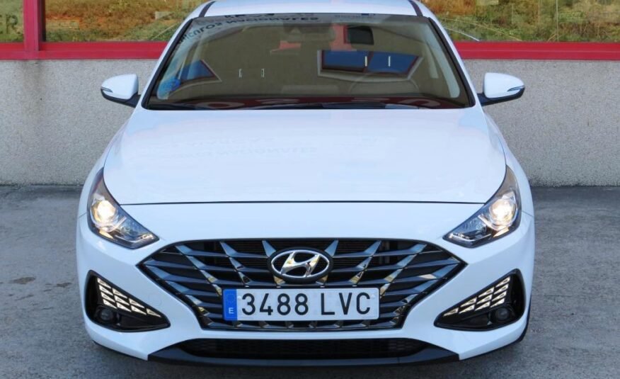 HYUNDAI i30 1.0 TGDi 120cv 48v Klass LRR