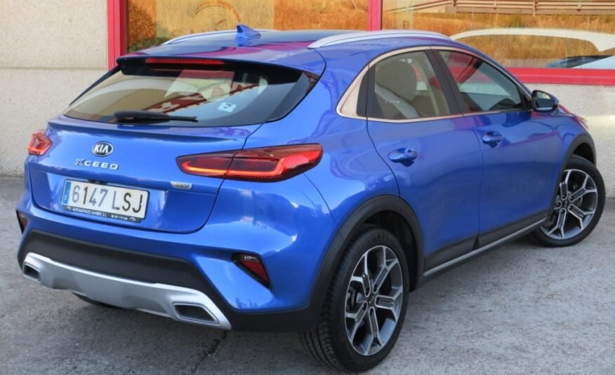 KIA X-CEED 1.5 MHEV iMT TECH