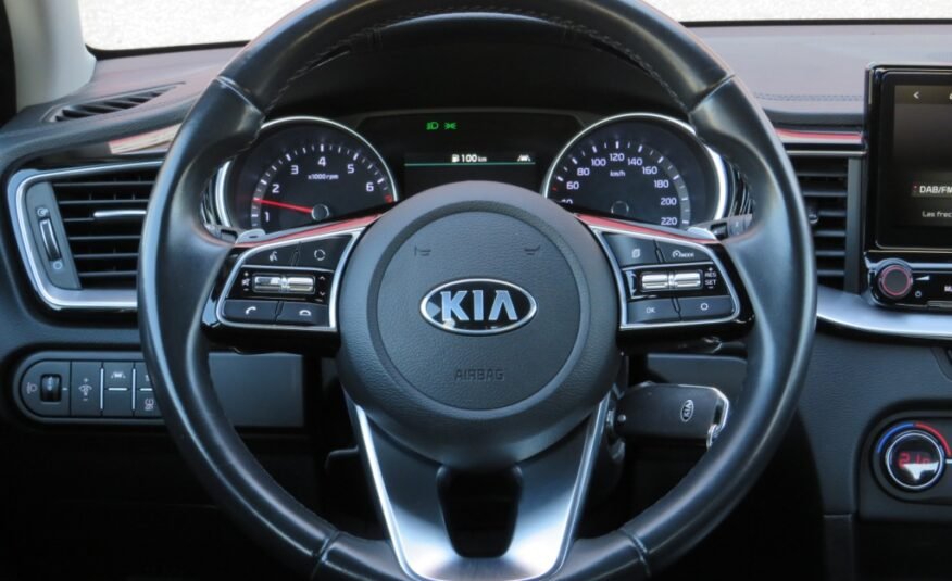 KIA X-CEED 1.5 MHEV iMT TECH