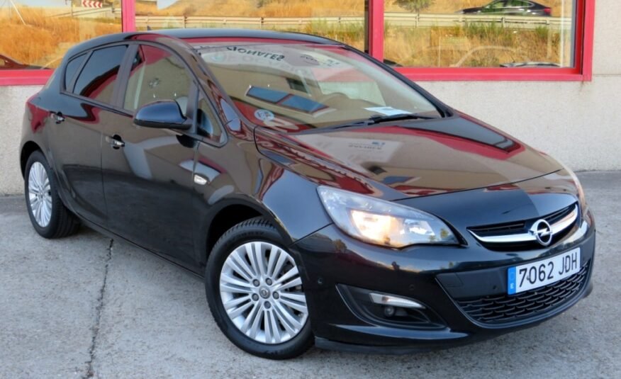 OPEL ASTRA 1.6 DCTi EXCELLENCE